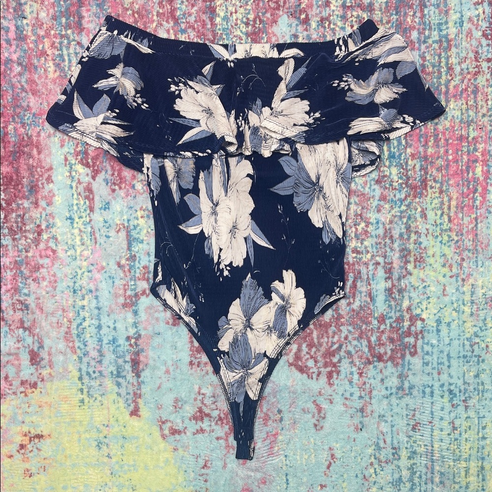 💙A3 Design Navy and White Floral Bodysuit